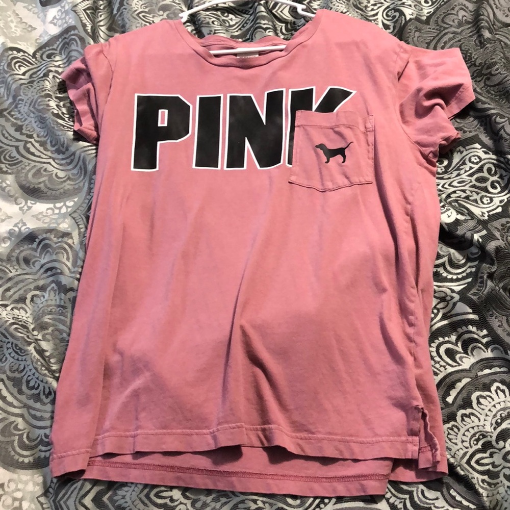 short sleeved shirt
